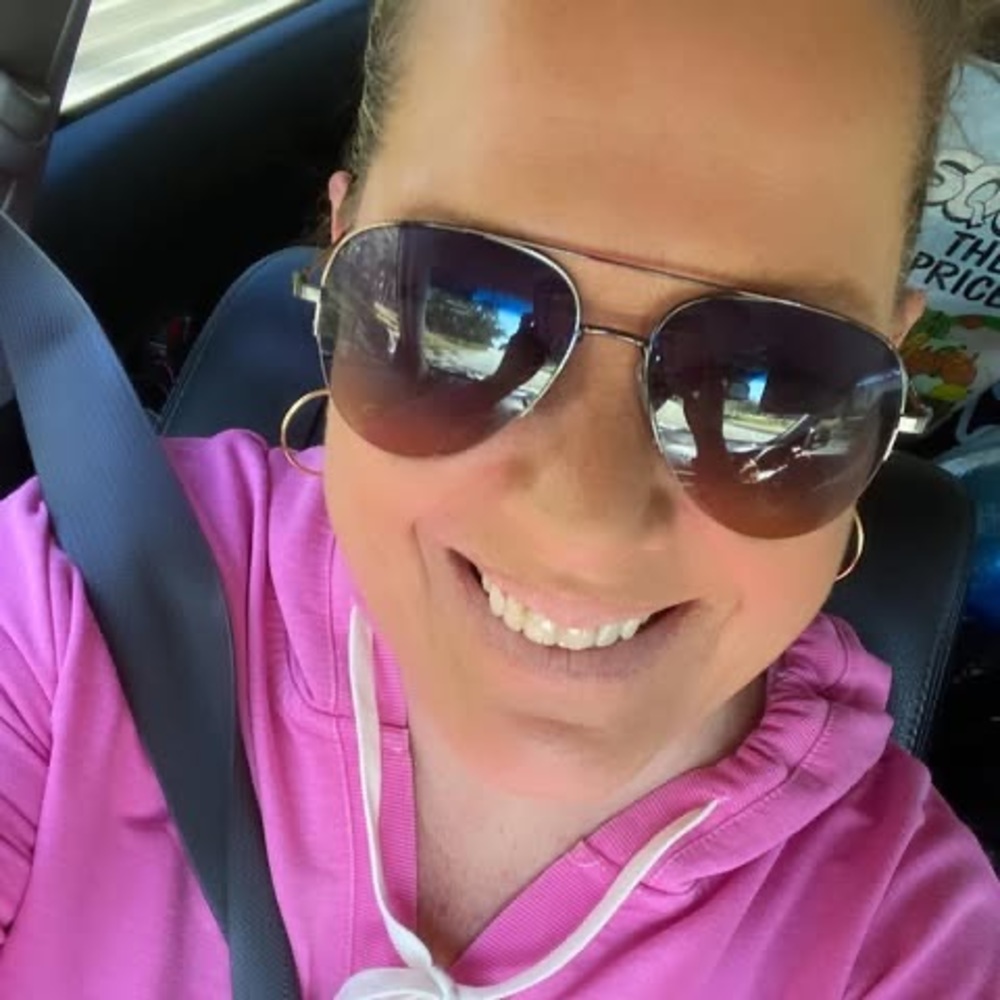 Meet your Posher, Janelle